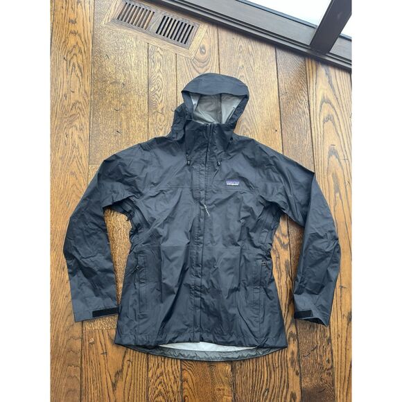 Patagonia Torrentshell 3L Rain Jacket Women's Size Medium H2NO Black New 85246